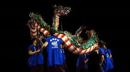 Dança do Dragão é atração na Festa das Cerejeiras em Campos do Jordão