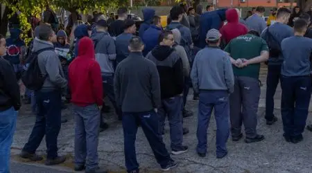 Greve na Sonaca: metalúrgicos param por melhoria nos direitos e salários
