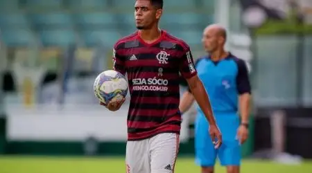 Lateral Ítalo chega ao Taubaté após passagem pelo Brusque e promete empenho para buscar o acesso na Série A-2 do Paulistão