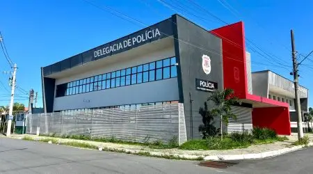 Homem é morto com espeto de churrasco em Lorena