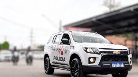 Bebê de 10 meses presa em carro é resgatada pela PM no Jardim das Indústrias