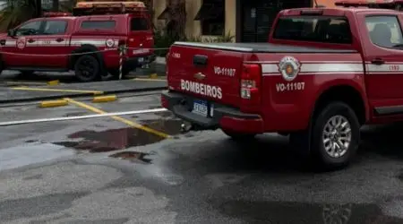 Incêndio atinge churrascaria na Av. José Longo, em São José dos Campos