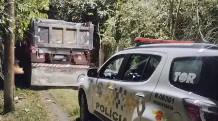 Dupla é presa por furto de combustível da Petrobras na Rodovia dos Tamoios, em Paraibuna