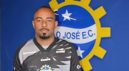 São José confirma contratação do goleiro João Lucas para temporada 2026