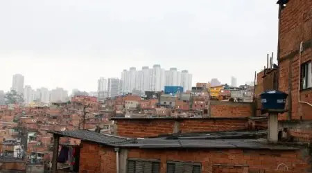 Calor na favela de Paraisópolis expõe desigualdade climática e chega a 15 °C a mais que no Morumbi