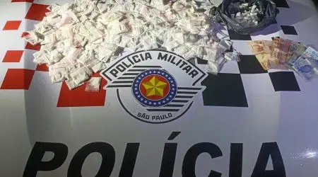 Adolescente é apreendido com 450 porções de cocaína em Jacareí!