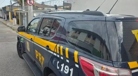 Criança de 8 anos é resgatada na Via Dutra após fugir de van escolar; ela não queria voltar para casa