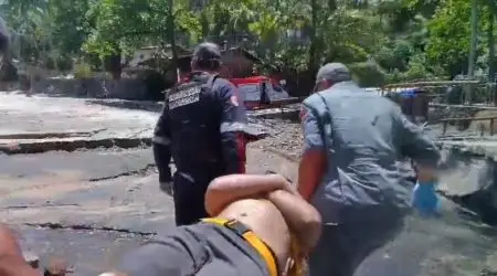 Banhista cai e quebra a perna na praia do Veloso, em Ilhabela